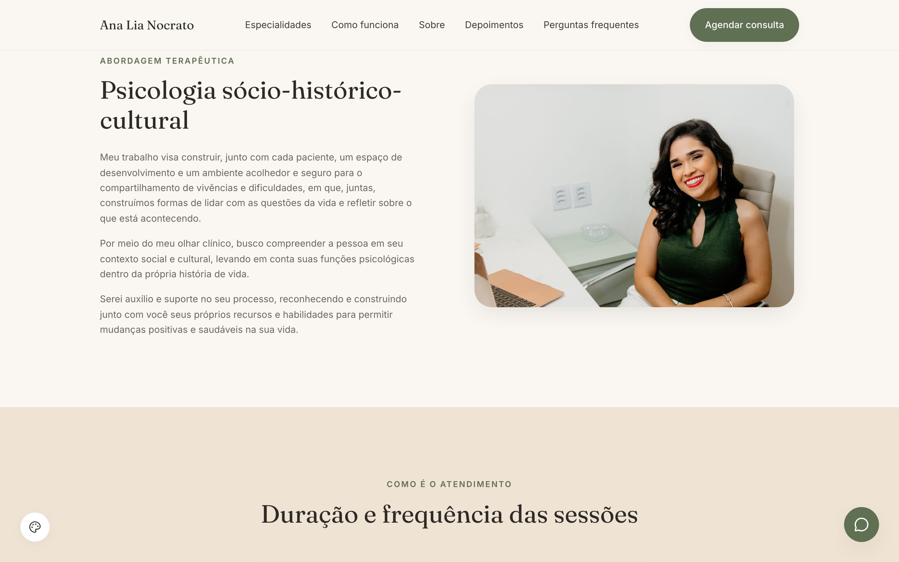 Seção “Psicologia sócio-histórico-cultural” do novo site, com o mesmo conteúdo reescrito em segunda pessoa ao lado de uma foto do consultório